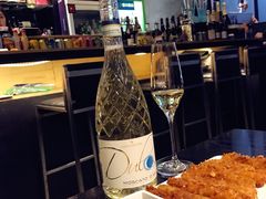 -HIHE Bistro·Oyster Bar(华熙live店)