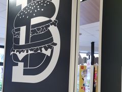 -麦当劳(保利若比邻店)
