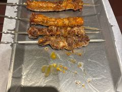 -三个大叔烤羊肉串·歌手驻唱·碳烤鲜肉(西三旗店)