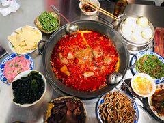 -朱光玉火锅馆(小寨原力场店)