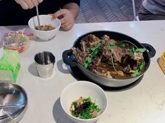 -运气牛自助酱大骨火锅(南京东路店)