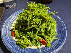 -伊带伊路新疆美食府(呼家楼店)
