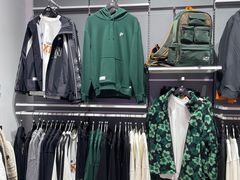 -东荟城名店仓