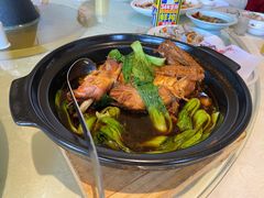 花雕土鸡煲（招牌）-鹰龙海畔度假酒店(咸祥店)