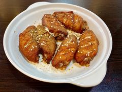 秘制鸡翅-三妹小龙虾·黄油蟹(华侨城总店)