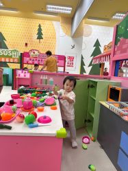 -莫莉幻想儿童乐园(北京丰台永旺店)