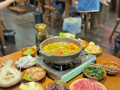-黔有有贵州酸汤夺夺粉火锅(五味十字店)