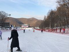 -长春莲花山滑雪场
