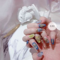 -米小兔美甲美睫