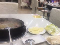 -蜀皇·菌汤鲜黄牛肉汤锅(宽窄巷子店)