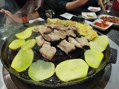 -海花锅盖烧烤店(怡馨家园店)