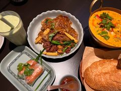 -大头虾越式风味餐厅(光明广场店)