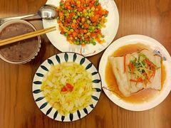-悦芽照护月嫂+育儿嫂(杭州店)