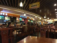 -海口骑楼小吃街