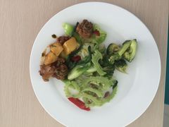 -洱海人家餐厅(仙足岛店)