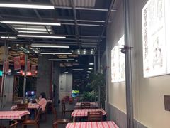 -新李记 · 口味菜馆(南郊公园店)