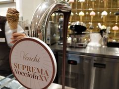 -VENCHI 闻绮(北京国贸商城店)