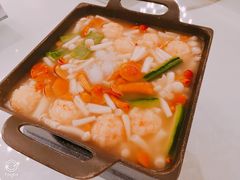 白胡椒鲜菌煮鲜虾丸-安蒂娅.悦景轩中餐厅(西乡店)