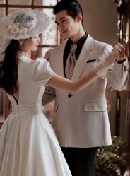 -拾尚映画·STUDIO婚纱摄影(中关村店)