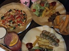 -The Cheebat 锌吧·Bistro(体育西店)