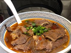 -粉吖吖·邵阳米粉(体育西路店)