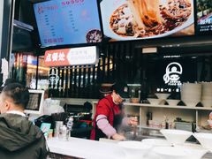 -钟方模白家肥肠粉(春熙店)