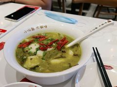 -渝是乎酸菜鱼·川渝小炒(新世界百货望京店)
