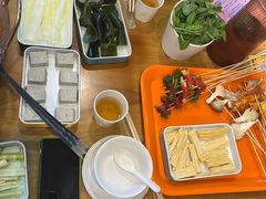 -黔哆哆地摊酸汤火锅(清湖店)