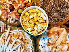 -GAGA主题量贩式KTV平价店(工大店)