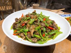 特色剁椒巴骨肉-冯小炒(巴渝大道店)