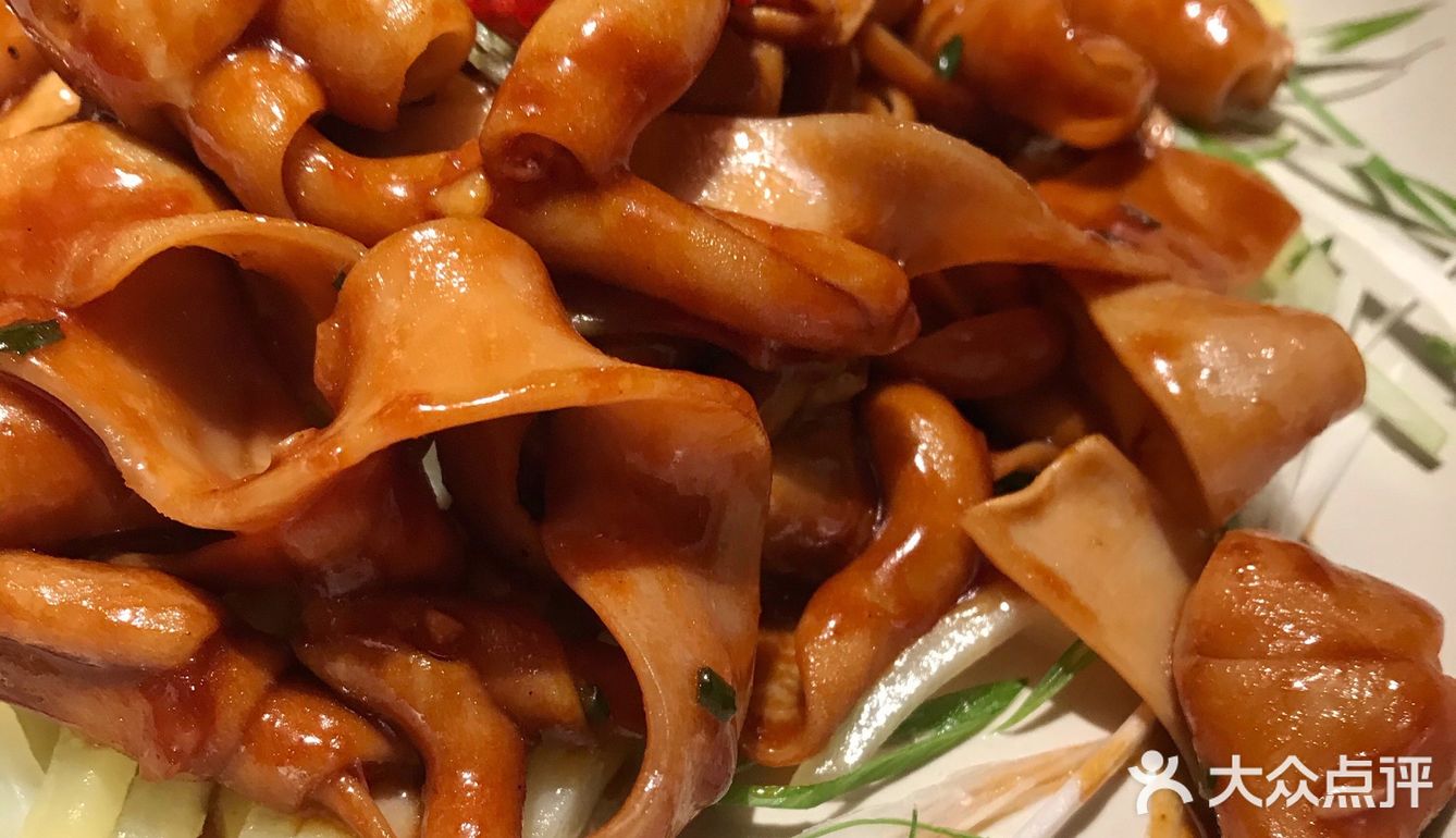 个人更喜欢风生水起。大炳胜价格大概人均200-300