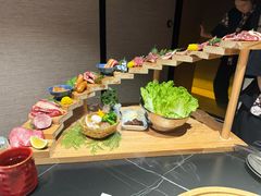-山川小町·极番烧肉(新地假日广场店)