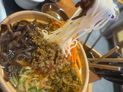 -阿山卓·野生菌火锅·纳西火塘烤肉