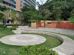-香港大学