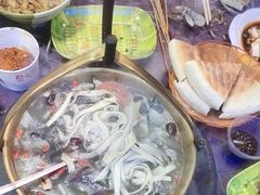 -江湖亮亮蒸虾大排档烤全羊清真(武汉总店)