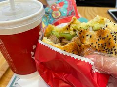 -塔斯汀中国汉堡(江大南路店)