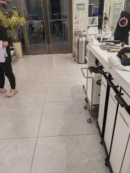 -PE SALON