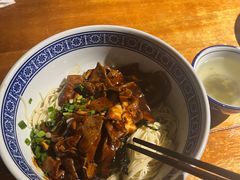 -沪西老弄堂面馆(定西路店)