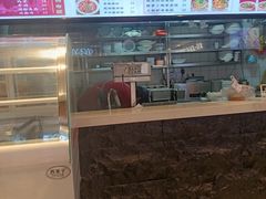 -犟一碗双椒鸡面(得意世界店)