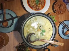 -九锅一堂酸菜鱼(学府凯德店)