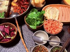 -三出山火锅(南京万象天地店)