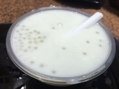 椰奶西米露-百花传统甜品店(原址店)