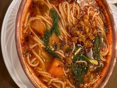 铜锅米线-88号小吃店·经典云南菜·地道纳西美食