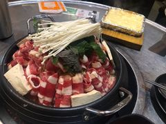 招牌肥牛烤辣鸡-山·烤辣鸡韩国料理(西溪路店)