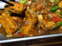 铁板毛豆腐-自游人·美食一楼·地道徽菜(三十年名店)