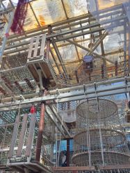 -PIPIKINGDOM皮皮王国欢乐号(欢乐海岸购物中心店)