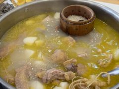 -朴小妹人参鸡汤火锅(长白山万达店)