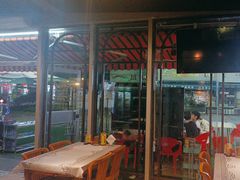 -云晓光头烧烤吧(川沙绿地店)