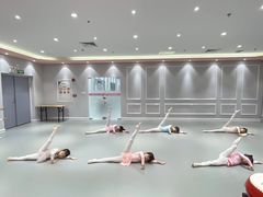 -芭芭拉舞蹈·星星演说家(珠江新城校区)