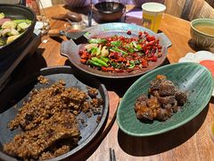 -包整·丝娃娃(一览甲秀楼风景店)